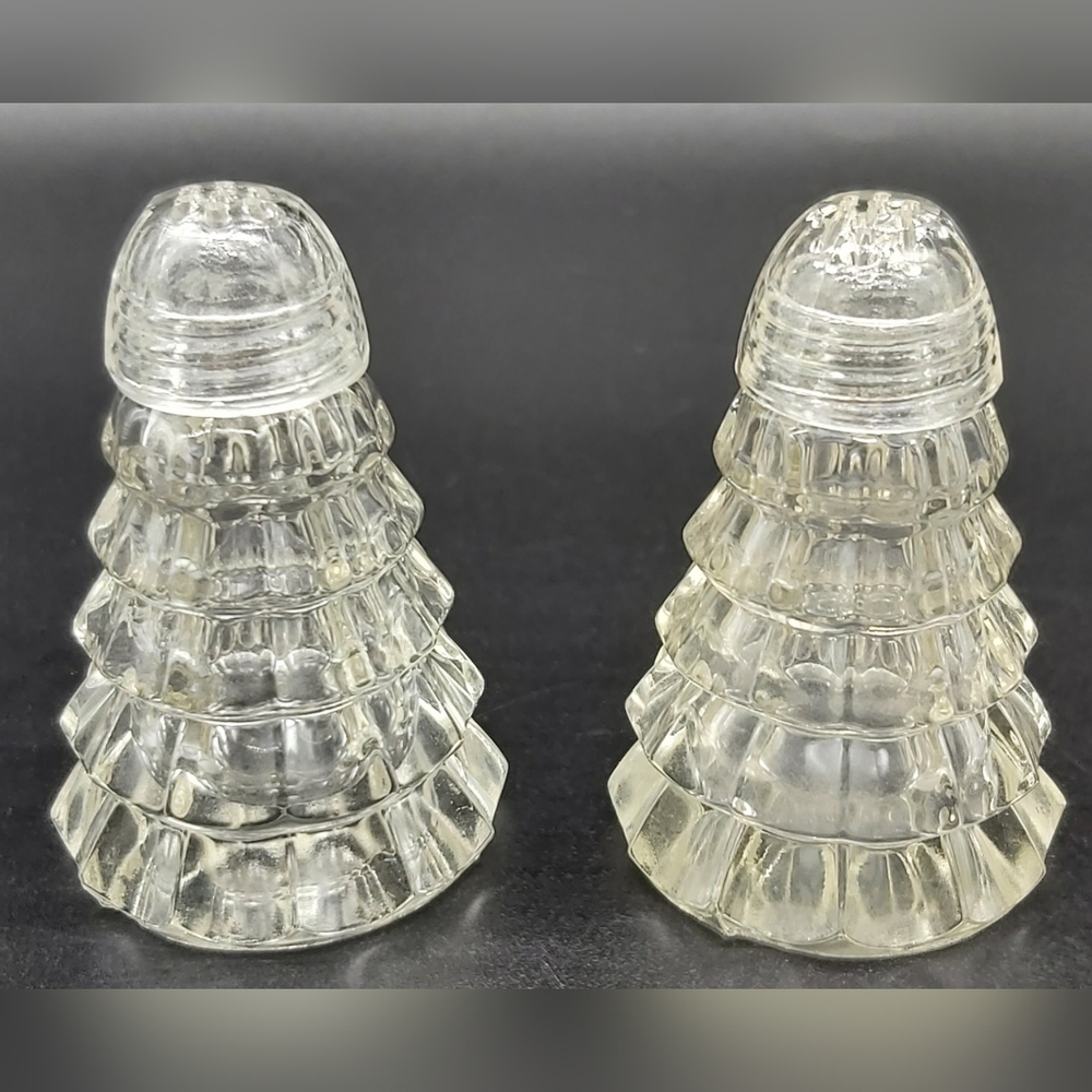 Vintage clear glass Christmas tree salt and pepper shakers